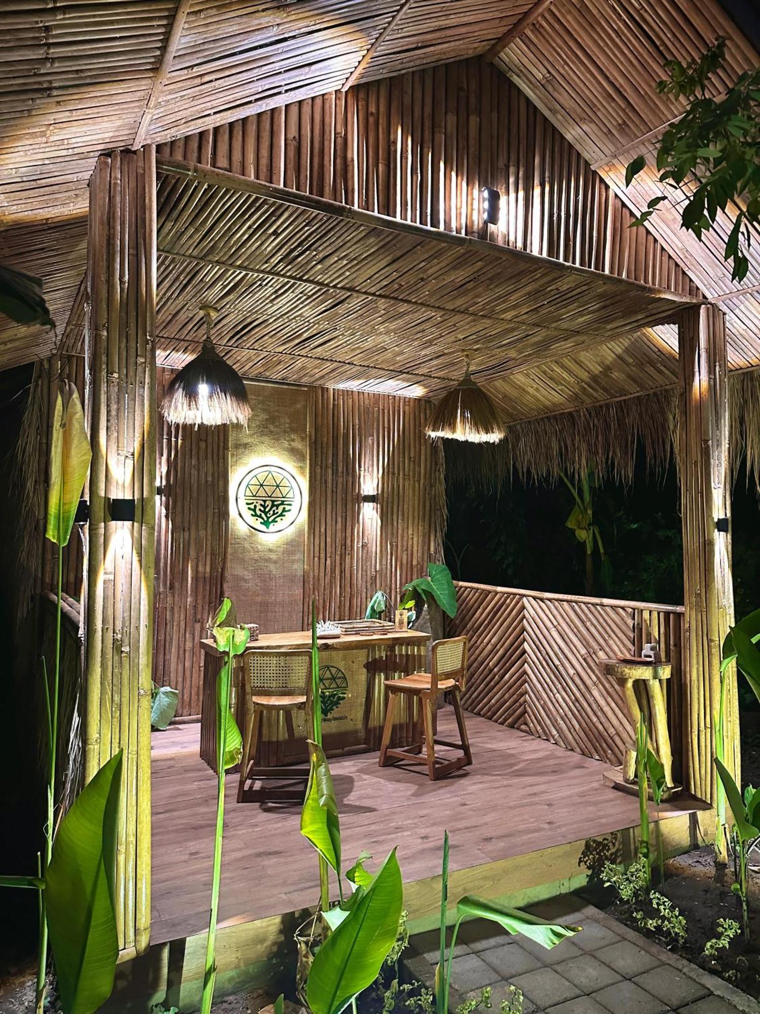 Beachfront Luxury Dome Villas - Gamat Bay Resort Nusa Penida Buitenkant foto